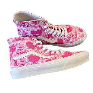 Vans UA Sk8-Hi Tapered Pink Heart Print Sneakers NEW